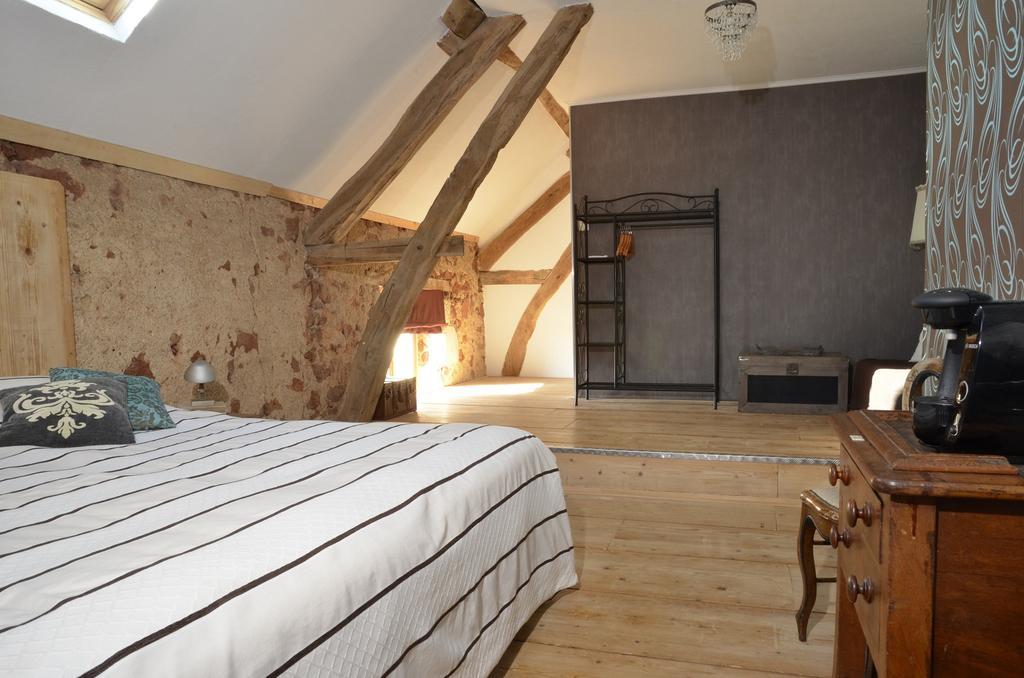Les Fruits Du Passau Bed & Breakfast Saint-Désiré Dış mekan fotoğraf